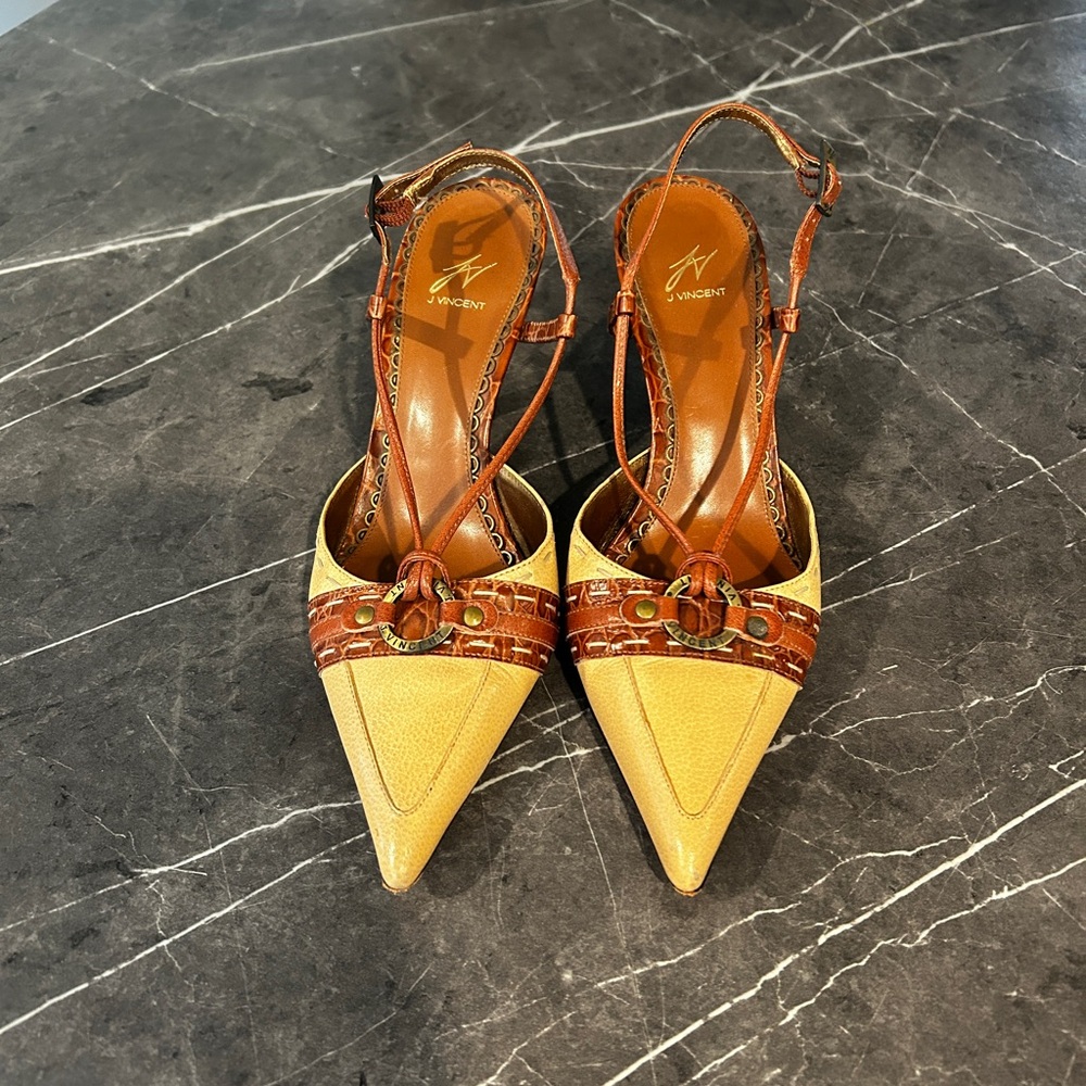 J Vince Women's Tan and Brown Pointed Heels